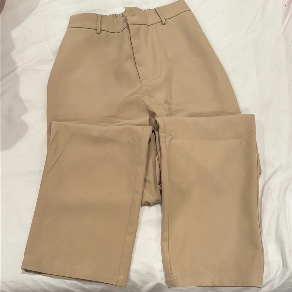 Women's Tan Blazer - Picture 4 of 7
